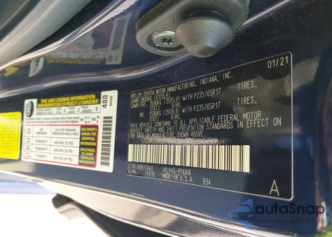 2021 Toyota Sienna Xle z USA, uszkodzony, nr VIN 5TDJRKEC0MS018543